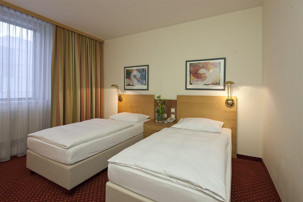 Austria Trend Hotel Salzburg West Himmelreich Habitación foto